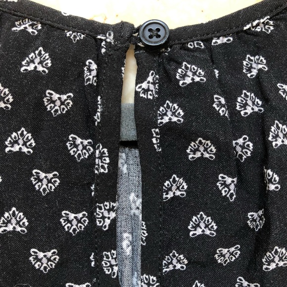 Mossimo handkerchief print tank - Picture 4 of 4